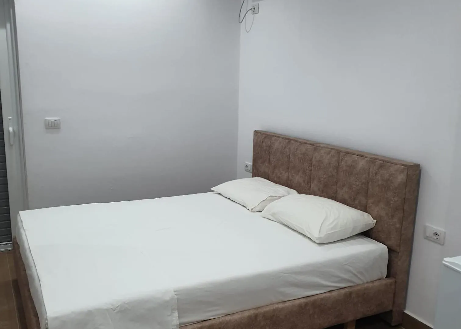 Rooms By George Dhermi