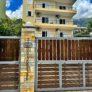 Maison d'hôtes J&b, Dhërmi