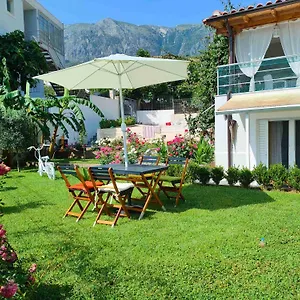  Gasthof Dreamades House - Village